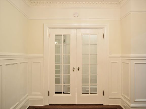 4th image of 200 W 54th St APT 9J