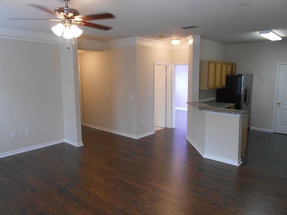 3rd image of 17969 Villa Creek Dr