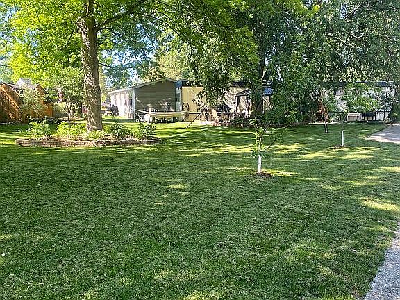 4th image of 143 Eagle Ave