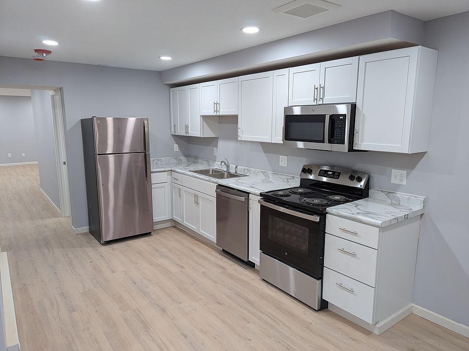 kitchen-new appliances, cabinets, countertops
