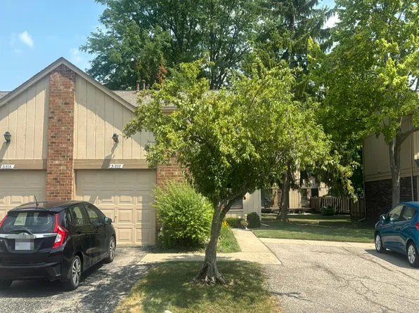 31800 Ivy Ln, Warren, MI 48093