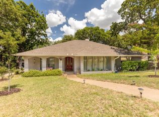 7 Glendale Ct, Trophy Club, TX 76262