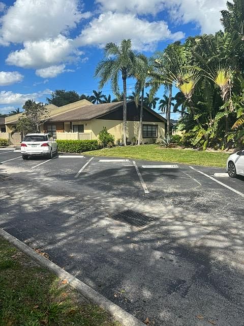 649 Banks Rd, Margate, FL 33063 | Zillow