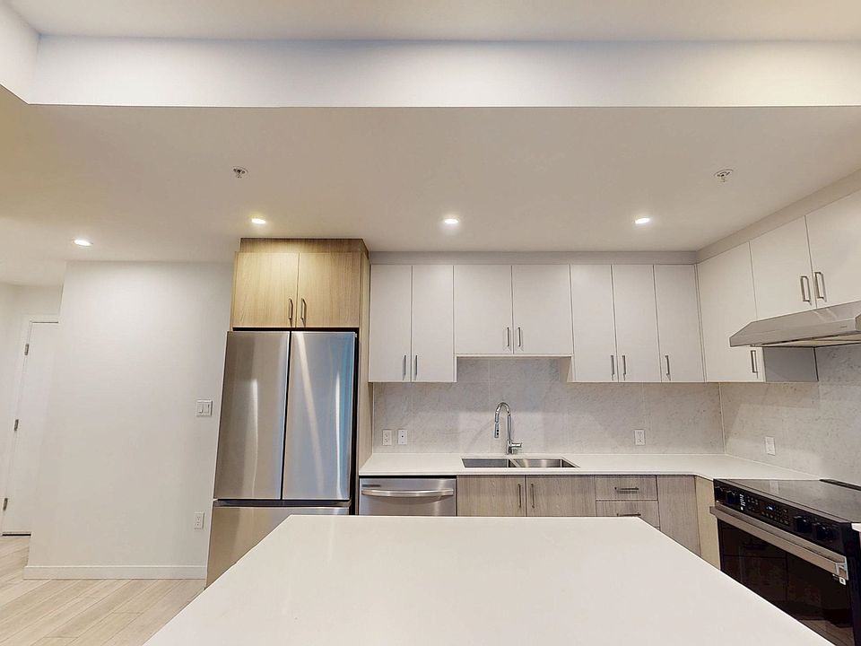 1st image of 13838 108th Ave #1XX