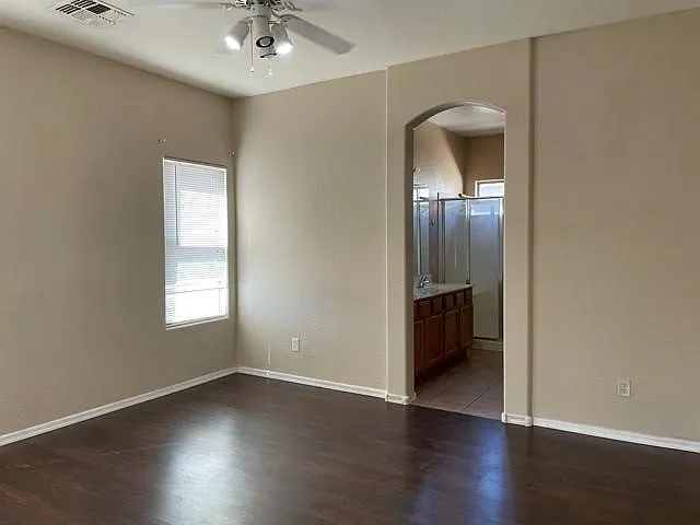 3 bed, 1500 sqft, $1,900 — Photo 3