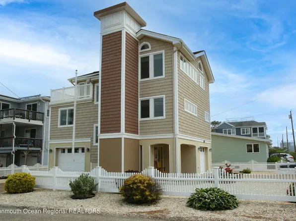 25 W JULIA AVENUE, LONG BEACH TOWNSHIP, NJ 08008