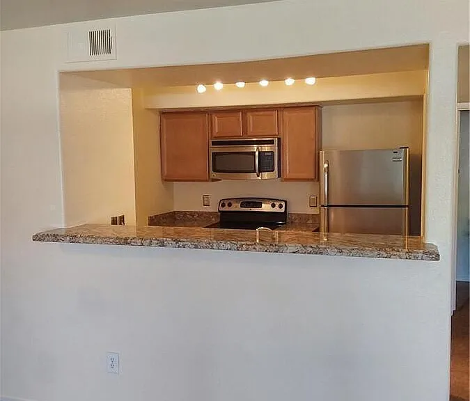 2300 Silverado Ranch Blvd #2095 — Photo 4