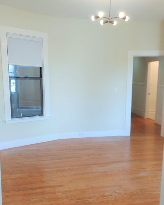1st image of 722 Clement St #722B