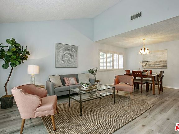 4th image of 20723 Nashville St