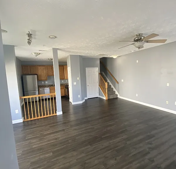 8025 Brookstone Ct — Photo 6