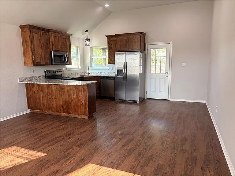 2720 Centaurus Way — Photo 3