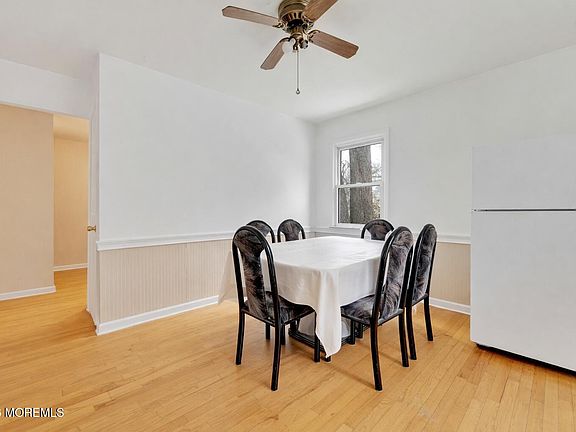 5th image of 627 E Vail Road