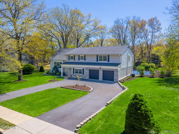 36 Raleigh Court, Eatontown, NJ 07724
