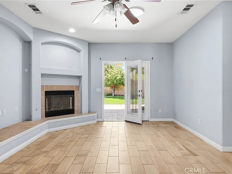44154 Coral Dr — Photo 13