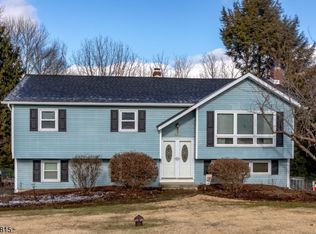 104 Holland Rd, Wantage, NJ 07461