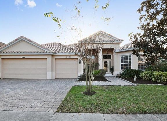 2nd image of 2473 Baronsmede Ct