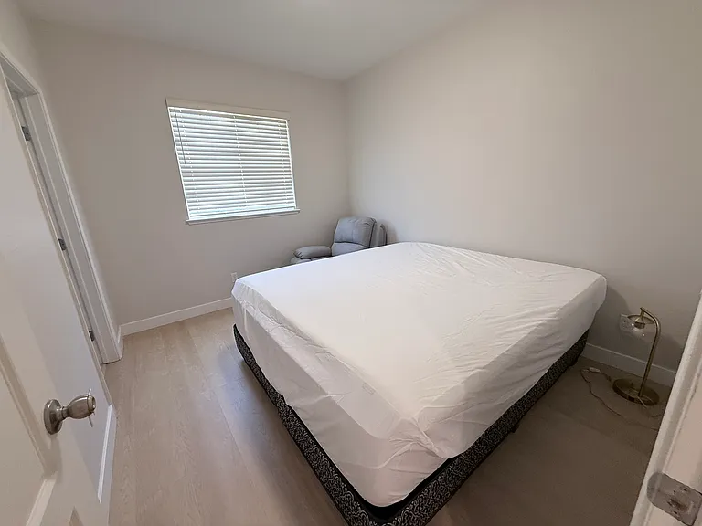 2051 Oakland Rd — Photo 21