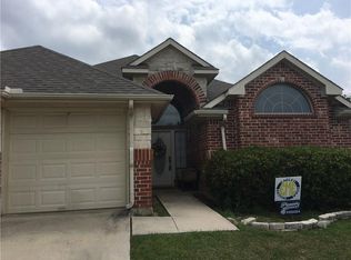 7321 Chambers Ln, Fort Worth, TX 76179