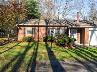 1 A Costa Dr, Clifton Park, NY 12065