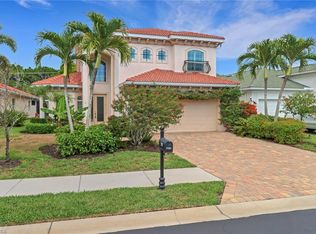 7787 Martino Cir, Naples, FL 34112