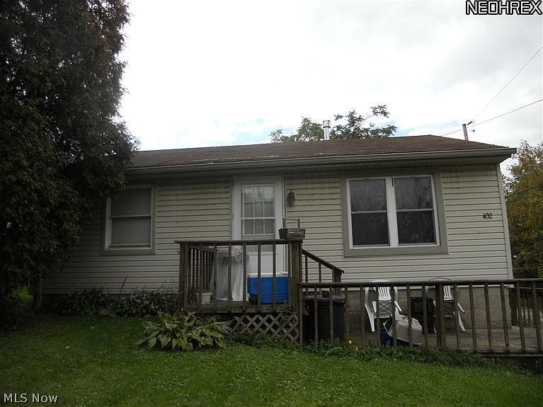 1st image of 402 S Davis St