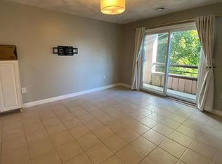 21 Margin St APT 33, Lynn, MA 01905