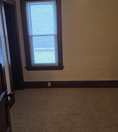 4th image of 905 Swift Ave #A