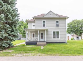 420 Webster St, Merrill, IA 51038