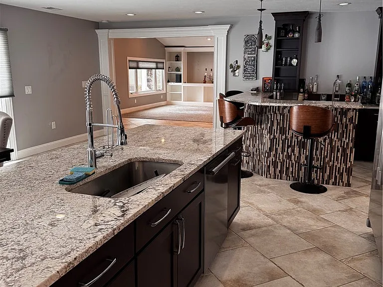 7633 Hidden Valley Dr — Photo 11