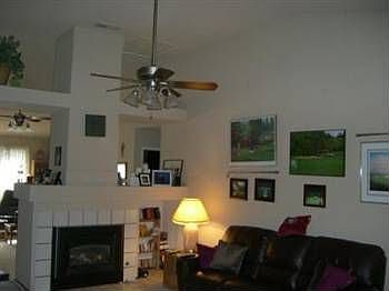 4th image of 9509 Kellingworth Ct