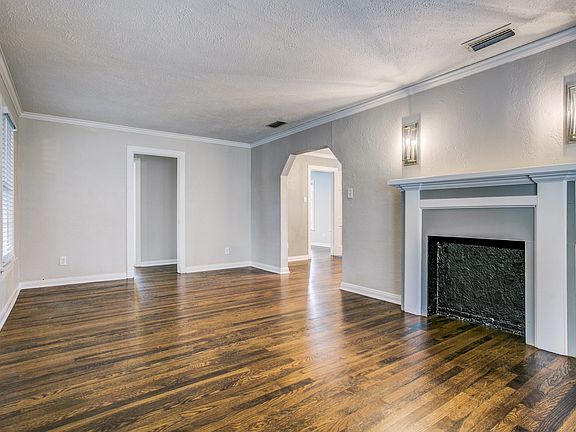 3rd image of 715 Newell Ave