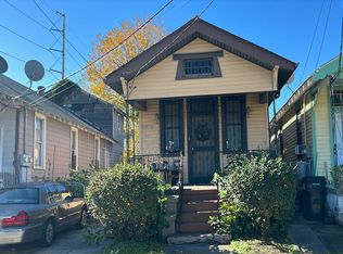 8410 Oleander St, New Orleans, LA 70118