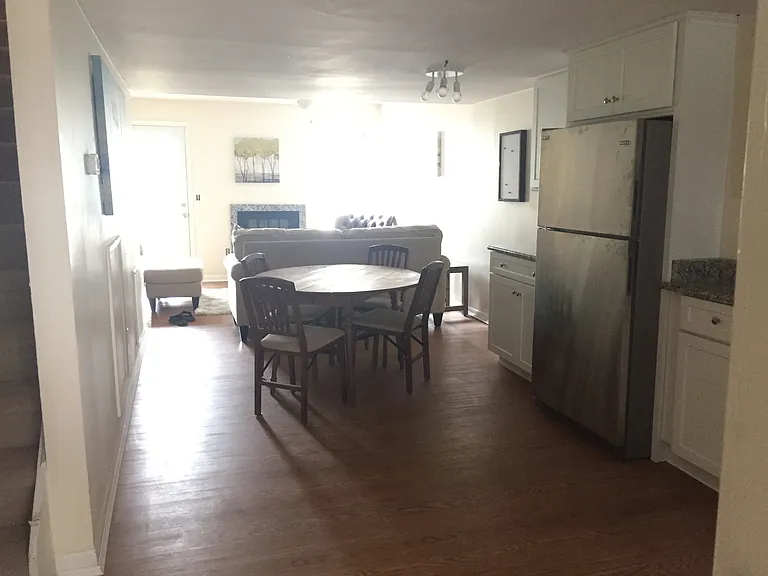 1305 Wertland St #B7 — Photo 16