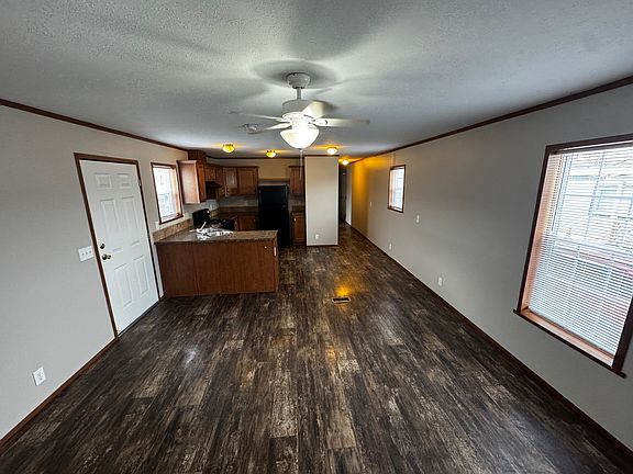 5th image of 3510 N 9th St Lot 301