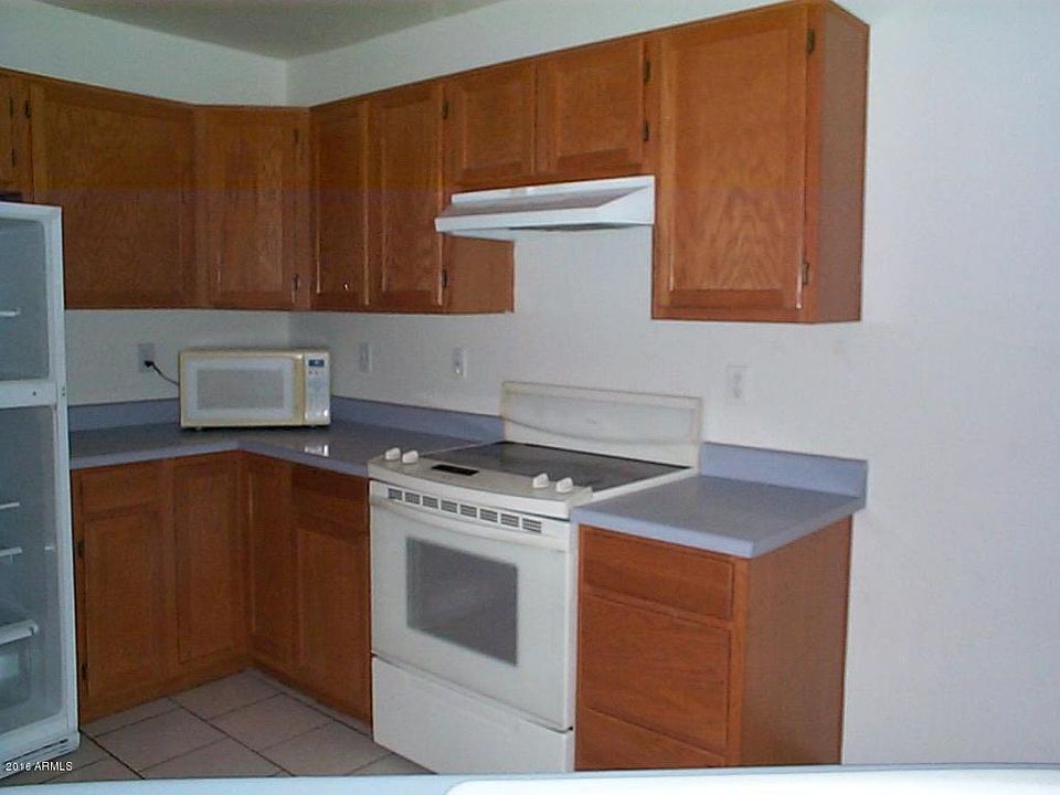 1st image of 16631 E Ashbrook Dr #1