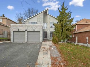 197 Bristol Rd, Newmarket, ON L3Y7X9