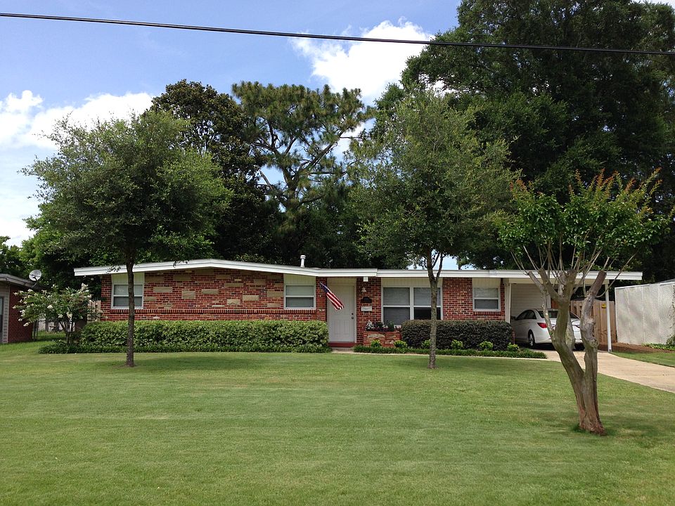 1st image of 3920 San Gabriel Dr
