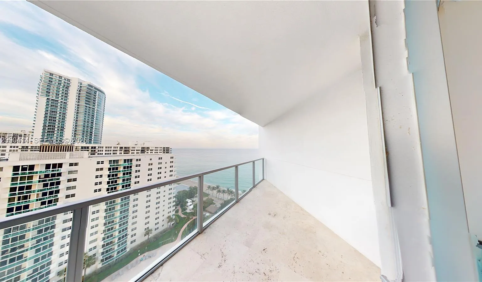 Ocean Palms Condo — Photo 3