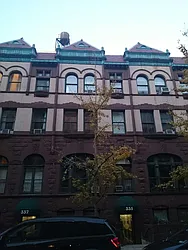335 West 85 Th Street House at 335 West 85th Street in Upper West Side