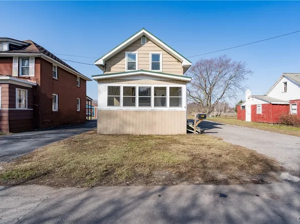 148 Smith St, Watertown, NY 13601