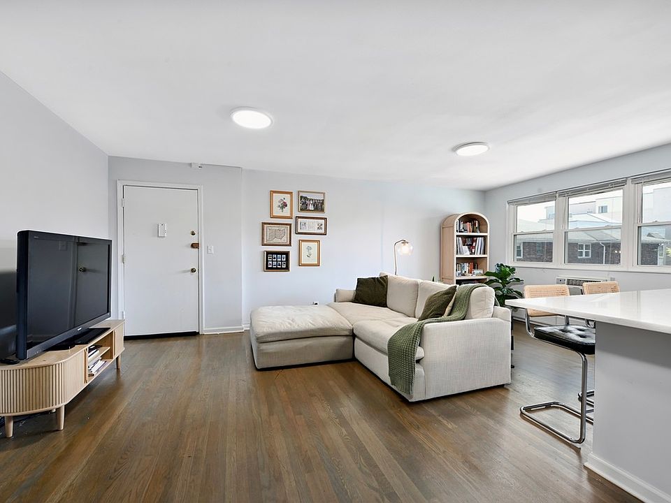 1st image of 1 Congress St APT C4