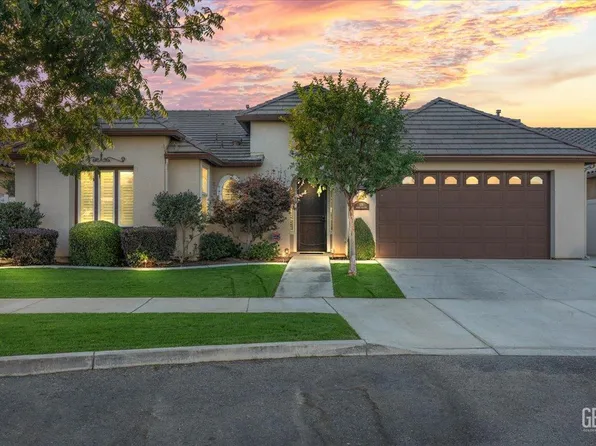 105 Market Hill Way, Bakersfield, CA 93312