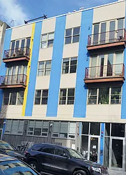 374 South 4th Street in Williamsburg