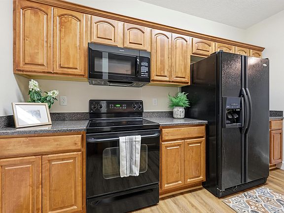 4th image of 35111 Harbour Vista Cir