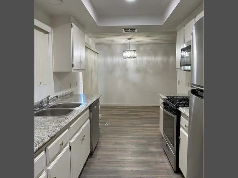 624 Ironwood St #624 — Photo 5