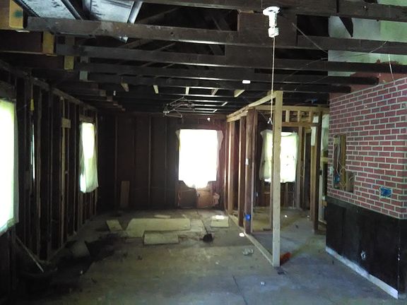 2nd image of 4318 Nebraska Ave