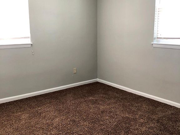 5th image of 608 Gay St APT B8