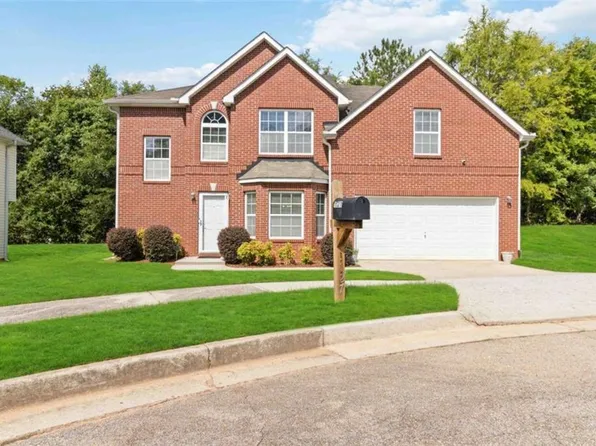 1127 Oak Hollow Ct, Hampton, GA 30228
