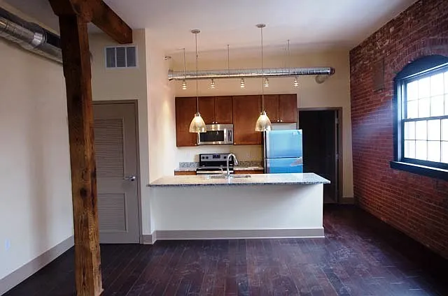 427 Pershing Ave — Photo 20