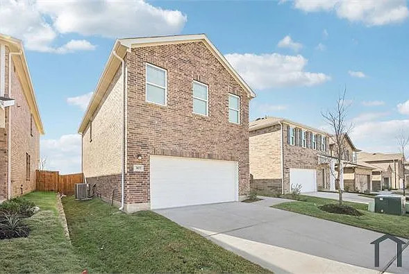 6061 Mojave Dr — Photo 3
